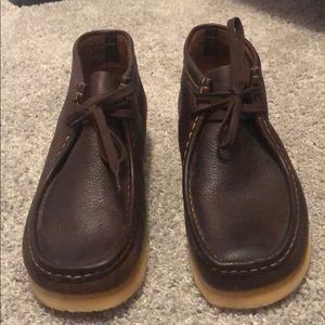 men’s clark’s shoes